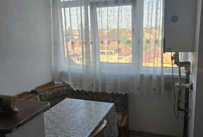 Se vinde garsoniera Imobilul este amplasat la etajul 3 complet, cartier linistit - 5