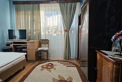 0% Comision! Apartament 2 camere, balcon 11,6 mp, decomandat, B-dul Bucuresti - 7