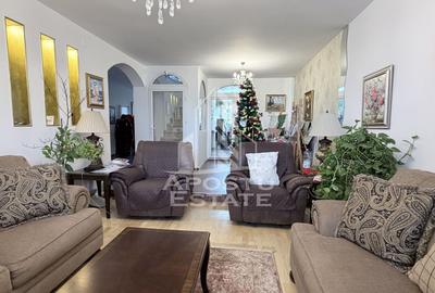 Duplex cu 7 camere în Săcălaz