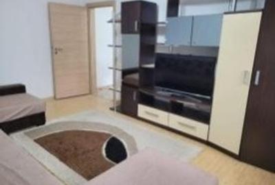 Apartament cu 2 camere decomandat în Berceni