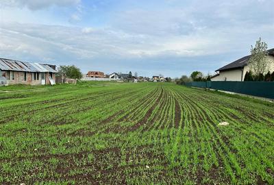 Teren Construcții intravilan de 3172 mp, în Strejnicu