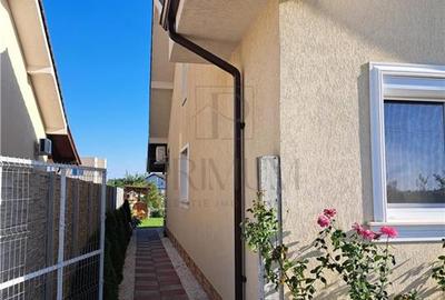 Duplex mobilat si utilat -  curte amenajata - pod mansardabil - 1