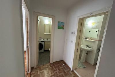 Apartament cu 3 camere de vanzare, zona Ceasul Rau. - 10