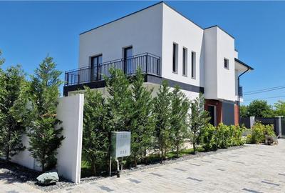 Casă individuală cu 4 camere în Odăi