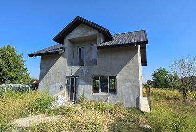 Casa noua in Catamarasti predare la cheie - 2