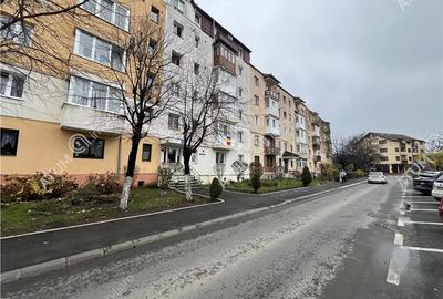Apartament cu 2 camere si pivnita situat in zona Rahovei din Sibiu - 1