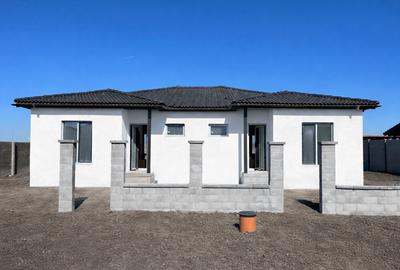 Ultima Jumatate, 3 Camere, Canalizare - 1