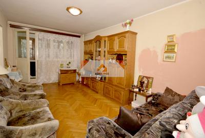 Apartament cu 3 camere circular, mobilat în Drumul Taberei