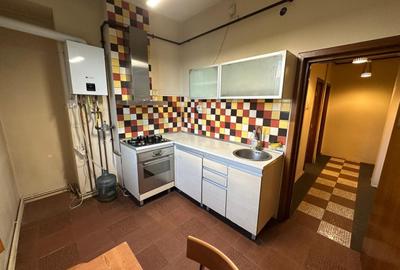 2 Camere Imens Decomandat Drumul Sarii Bloc Rusesc Cotroceni Razoare - 11