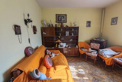 Apartament 2 camere liber la vanzare zona Astra - Planete - 4