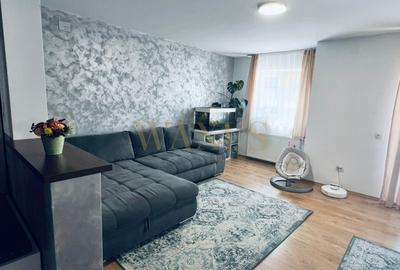 Apartament cu 3 camere semidecomandat, mobilat în Florești