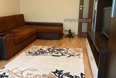 Apartament cu 3 camere decomandat, mobilat în Sălăjan