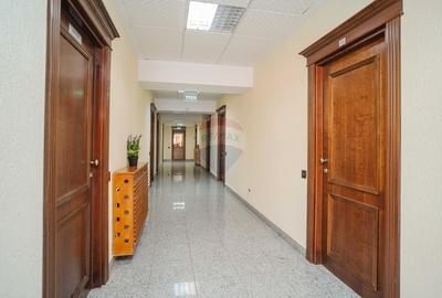 Oportunitate: Hotel cu 24 Camere de Vânzare/Inchiriere - Centru Bârlad - 7