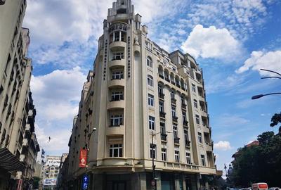 Birou, de 34 mp, în Universitate