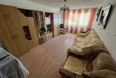Apartament cu 2 camere de vânzare în zona Sud - 1