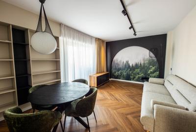 Apartament renovat cu 3 camere | Bloc 1982 | Centrul Vechi Km0 - 1