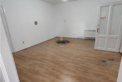 Spatii Birouri - 1200 mp - Zona Centrala - 6