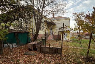 Casa caramida pe 1165mp teren - 1