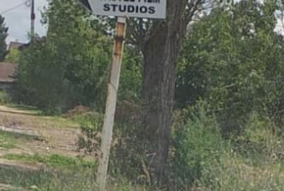 2 loturi Ciolpani-Izvorani intravilan total 5000mp - 1