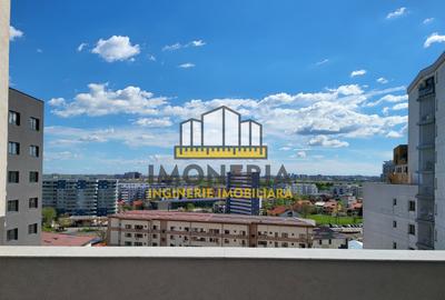 Apartament cu 4 camere semidecomandat în Mihai Bravu