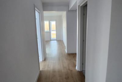 Decomandat 3 camere bloc nou et 3 Comision 0% - 5