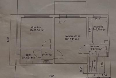 Apartament cu 2 camere semidecomandat, mobilat în Simeria