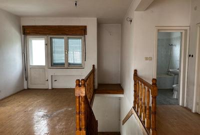 Casa 11 camere la sat cu anexe, teren, utilități, 30 km de Sinaia - 4