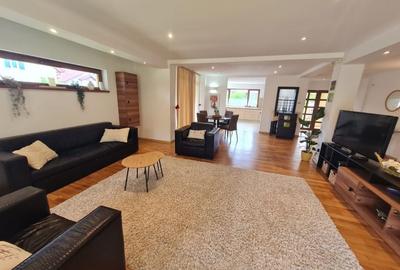 Vila spațioasă și recent renovată în Ghiroda! - 49