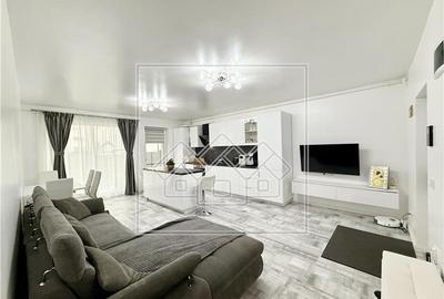 Apartament cu 3 camere nedecomandat în Șelimbăr