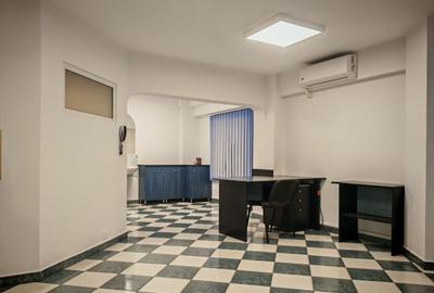 Garsonieră decomandată în Nerva Traian