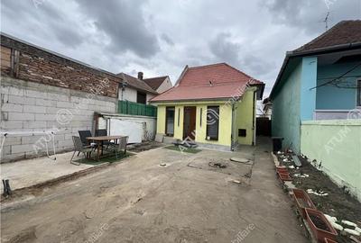 Casa individuala renovata cu 4 camere si teren 209 mp zona Terezian - 21