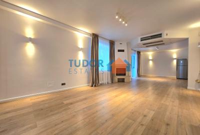 Casă cu 7 camere în Iancu Nicolae