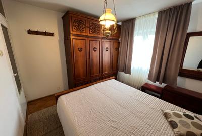 INCHIRIEZ apartament 3 camere decomandat,zona Strand - 2