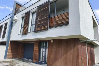 Duplex cu 5 camere în Europa