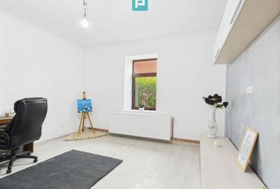 Casă Individuală cu spațiu comercial - Variaș - 12
