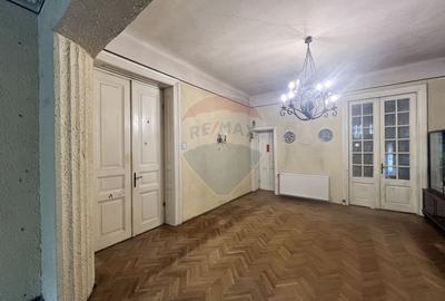 Casa interbelica de inchiriat - Str. Barbu Vacarescu nr. 33 - 24