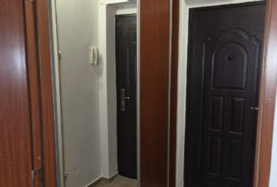 Bulevardul Timisoara - vis-a-vis  de  Plaza Romania - Garsoniera cf. 1 - MODERNA - 14