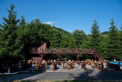 Complex turistic 18 camere, piscina si iaz, de vanzare, Rasnov - Glajarie, jud B - 6