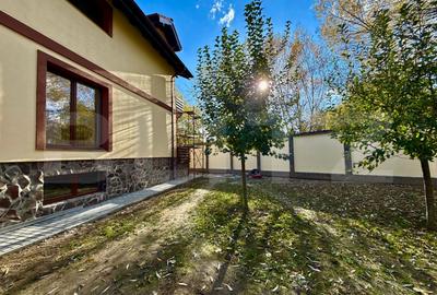 Vilă Duplex 240 mp, teren 450 mp, finisaje premium, Ghimbav - 1