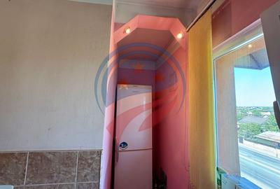 Apartament 2 camere decomandat Rovine, etaj 3/4 - 5