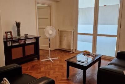 Zona Piata Unirii Centrul Vechi Calea Victoriei etaj 2 ideal pt regim hotelier - 1