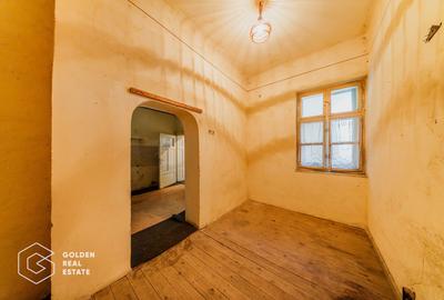4 Camere la casă, 215mp+261mp teren, str Preparandiei - 24