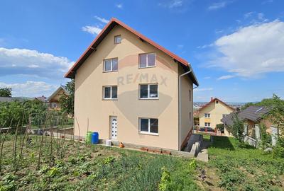 Casă / Vilă cu 12 camere-Sfântu Ilie Vechi, Suceava - 11