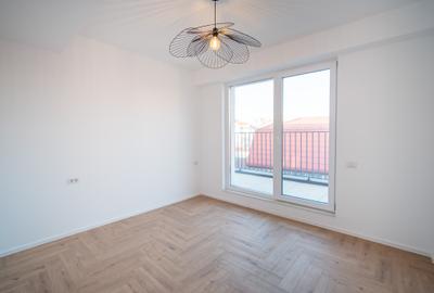 APARTAMENT 3 CAMERE + BALCON 41MP - ZONA MOSILOR - COMISION 0% - 10