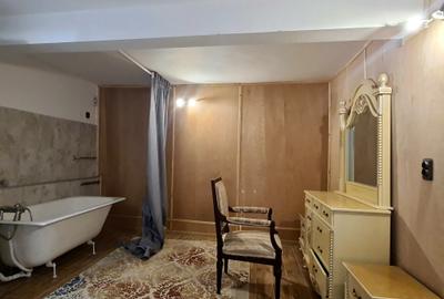 CASA INDIVIDUALA CENTRU ISTORIC CU PRIVELISTE-FARA CURTE-130MP= 1515 EURO/MP - 20