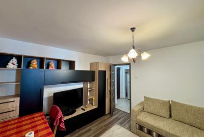 Apartament cu 2 camere decomandat, mobilat în Gara de Nord