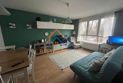 Apartament cu 4 camere decomandat, mobilat în Ozana