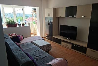 Vanzare apartament 3 camere Lacul Tei - 1