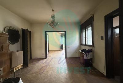 Proprietate rara pe o strada boema - 16