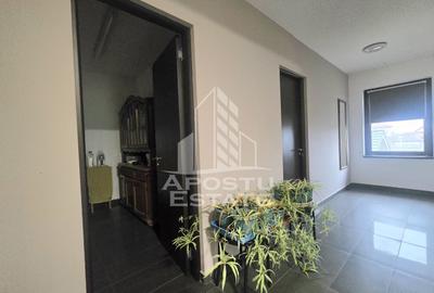 Casa individuala de vanzare si restaurant cu predare la cheie, Sag, COMISION 0 - 28
